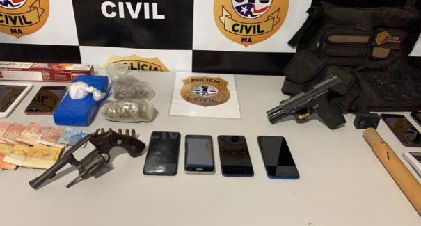 Presos líderes de facção em operação da polícia em diversos bairro da capital