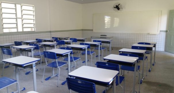 Mais de 60% da comunidade escolar estadual não se sente segura para retorno das aulas presenciais