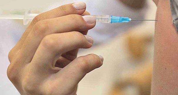 Médico brasileiro voluntário não teria morrido por efeitos da vacina de Oxford