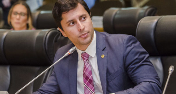 Duarte Jr não irá votar neste domingo(15)