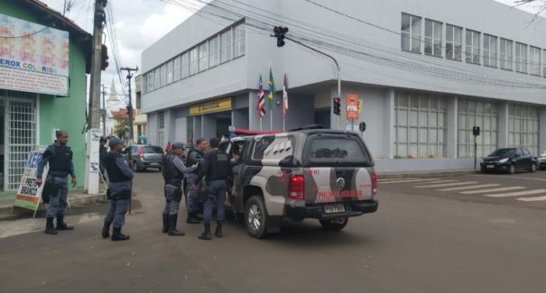 Gerente de banco e familiares são sequestrados em Codó