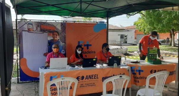 Equatorial realiza cadastro de troca de geladeiras velhas