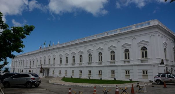 Governo decreta ponto facultativo para servidores estaduais durante o Carnaval