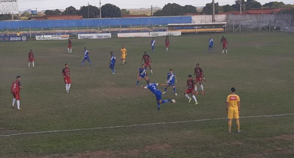 Na estreia de novo técnico, Juventude perde para Altos pela Série D