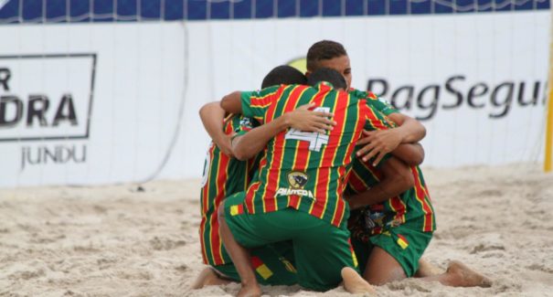 Sampaio vence Anchieta e avança à final do Brasileiro de Beach Soccer