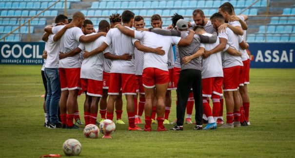 Imperatriz prorroga contratos e terá 13 atletas em condições de atuar contra Paysandu