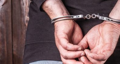 Indivíduo é preso por suspeita de tráfico de drogas no bairro Coroadinho