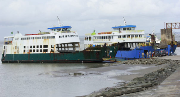 MP pede suspensão de viagens extra de ferry-boat no período do Carnaval