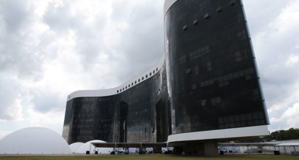 Suspeito de invadir sistema do TSE é preso em Portugal pela PF
