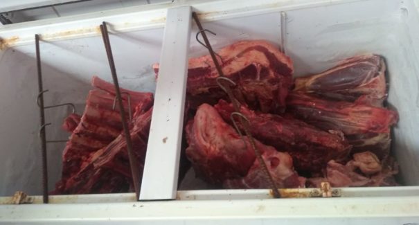 Mais de 300 kg de carne imprópria para consumo é apreendida