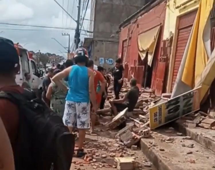 Telhado desaba na Cidade Olímpica e uma pessoa morre