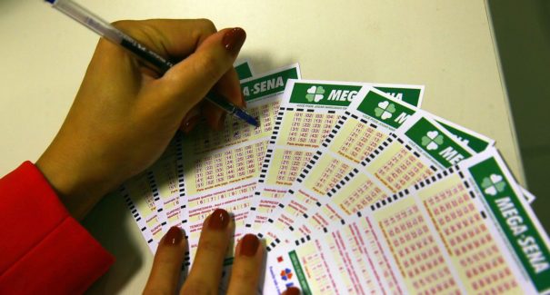 Mega-sena sorteia R$ 3 milhões nesta quarta-feira
