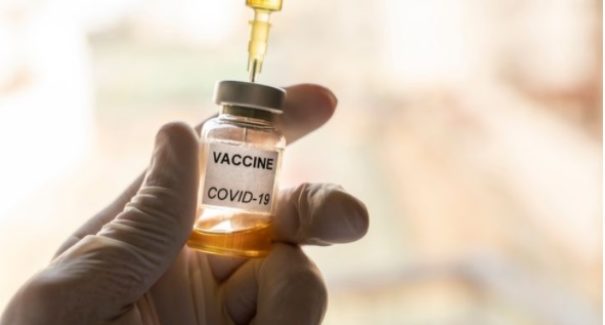 Vacinas podem ser autorizadas em até 10 dias, diz Anvisa