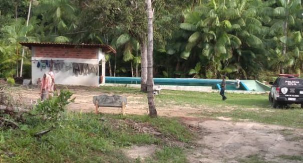 Ex-prefeito e secretários são investigados por apropriação de bens públicos  