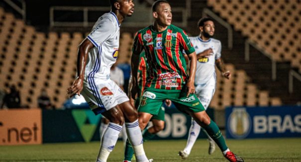 Com gol nos primeiros minutos, Sampaio é derrotado pelo Cruzeiro na Série B