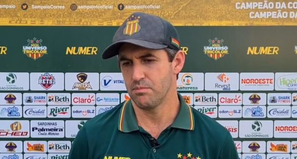 Condé admite que Sampaio está fora da briga pelo acesso: “terminar com dignidade”
