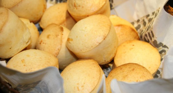 Como fazer pão de queijo rápido