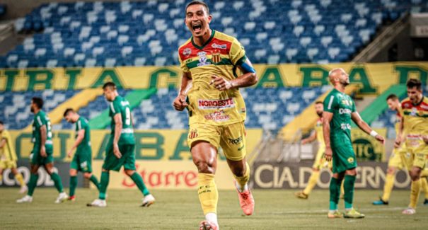 Atacante Jackson retorna ao Sampaio para sequência da Série B