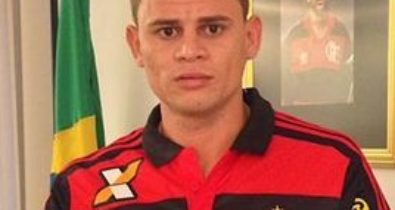 Ex-jogador do Sampaio Corrêa e Flamengo é preso com arma de fogo no Maranhão