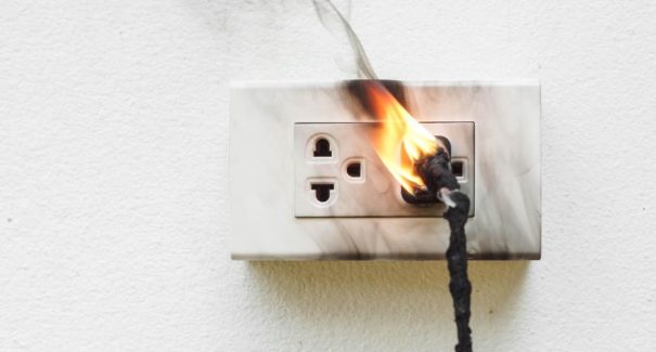 Cuidados com energia no período das chuvas