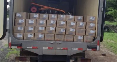 PRF apreende carga com 12 mil kg de queijo mussarela na BR-316