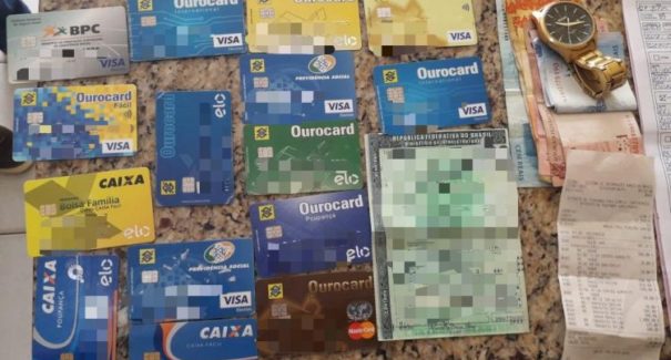 Preso suspeito de estelionato em agência bancária de Caxias