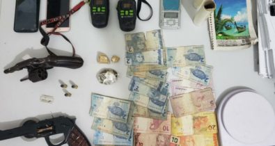 Presos dois suspeitos de cometerem tráfico de drogas em Rosário