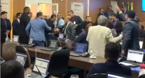 Vereador de São Luís teria ameaçado tirar a vida de dois colegas de Parlamento