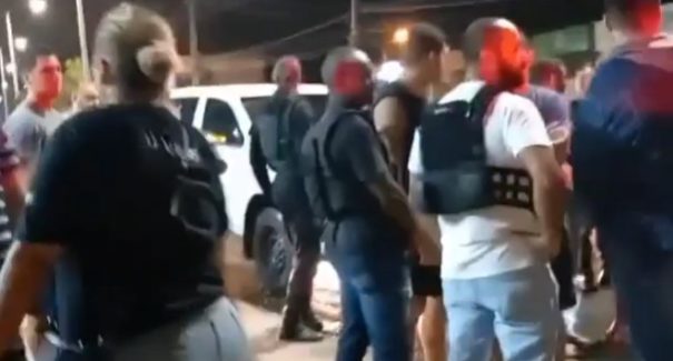 Vídeo: Assaltante é alvejado em restaurante no Olho D’Água