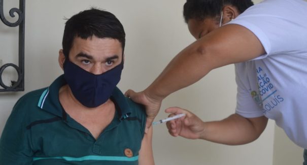 A partir de segunda, público de 50 anos ou mais poderá tomar 4ª dose contra Covid-19