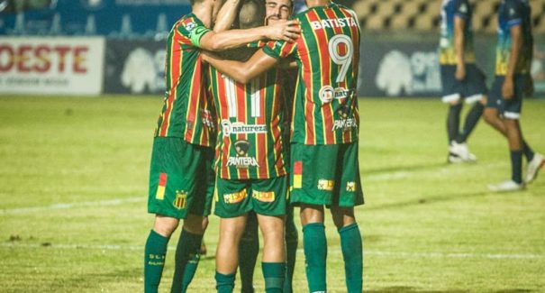 Sampaio abre 3 a 0 no 1° tempo, bate São José e se isola na liderança do Maranhense