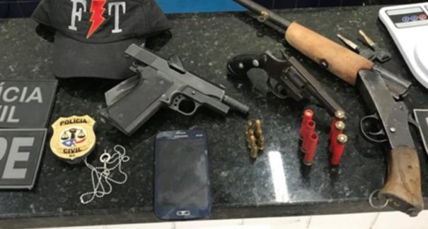Suspeito de matar taxista morre após entrar em confronto com a polícia em Viana