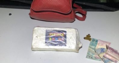 Mulher é presa com 1 kg de cocaína em Pinheiro