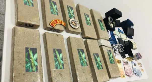 15kg de maconha são apreendidos em veículo na entrada de São Luís