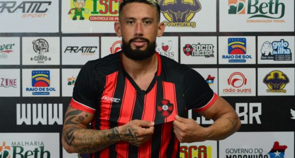 Moto Club acerta contratação de volante e atacante para sequência da temporada