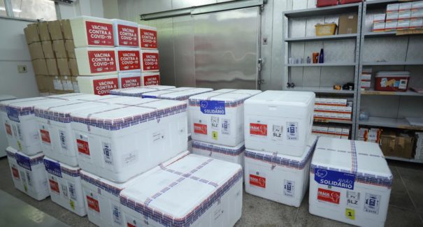 Novo lote de vacinas chega ao Maranhão para acelerar a imunização contra Covid-19