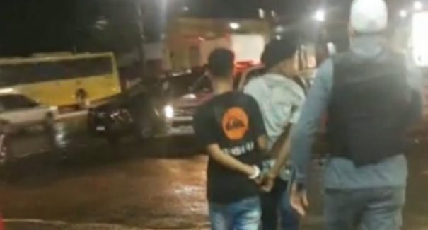 Bandidos tentam assaltar farmácia na Av. Rei de França e são presos