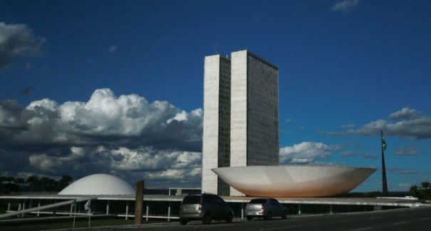 Governadores querem mais ajuda financeira