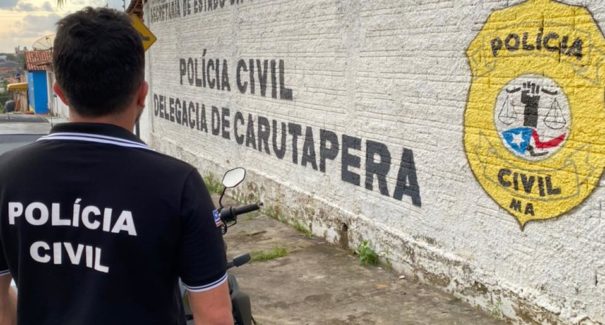 Polícia prende professor suspeito de abusar cinco crianças