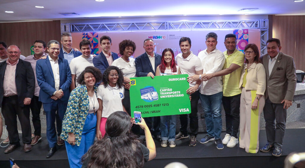 Nesta edição, o programa Cartão Transporte Universitário também vai atender a estudantes da Grande Ilha - (foto: Gilson Teixeira)