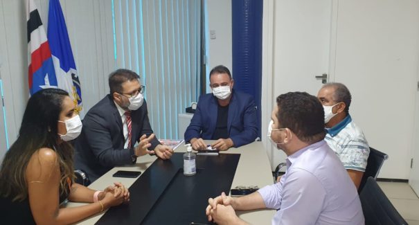 Bancários cobram inclusão na categoria de vacinação