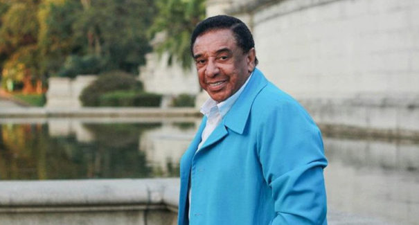 Morre cantor Agnaldo Timóteo devido complicações da Covid-19