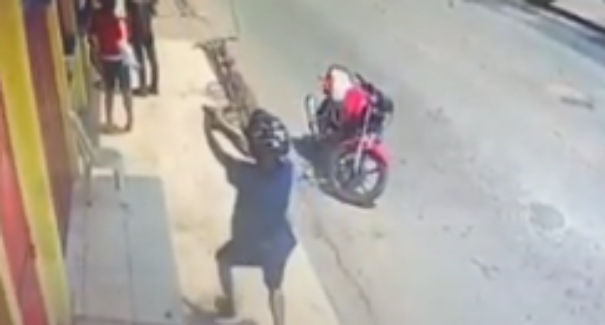 Homem é morto a tiros após impedir assalto no bairro São Cristóvão