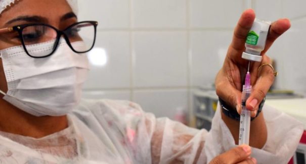Em São Luís, vacinação contra H1N1 continua no feriado