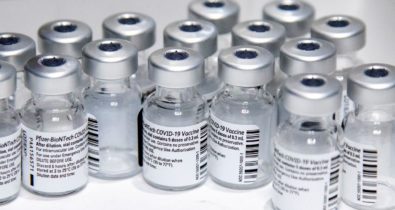 Covid-19: Brasil recebe 527 mil novas doses de vacina da Pfizer