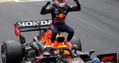 Verstappen vence em Mônaco e supera Hamilton no Mundial de Fórmula 1