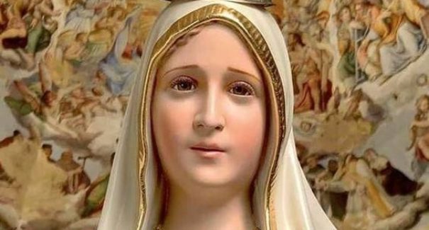 Católicos celebram Nossa Senhora de Fátima