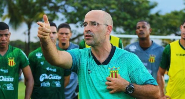 Daniel Neri projeta jogo de volta com mais posse de bola e finalizações