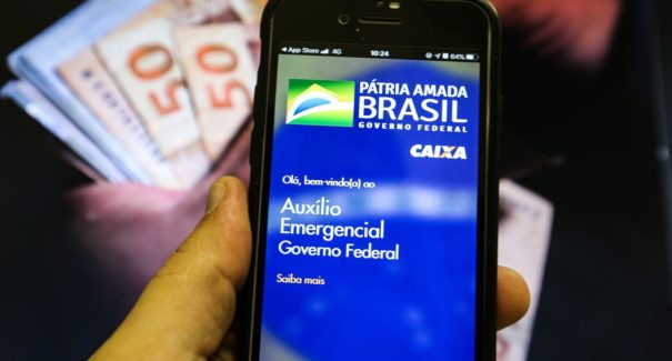 Caixa paga hoje auxílio emergencial a nascidos em fevereiro e março