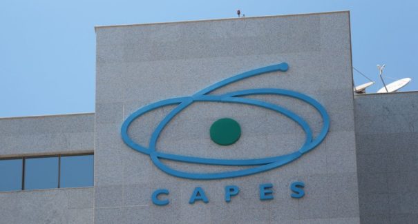 Capes seleciona 40 projetos sobre impactos da pandemia